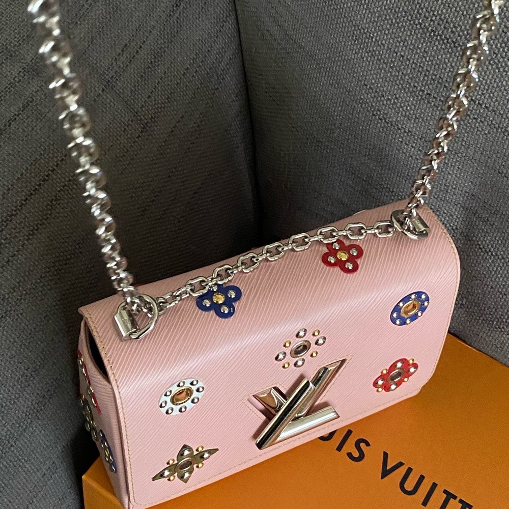 🦄Limited Edition🦄Louis Vuitton twisted bag - Picture 6 of 16